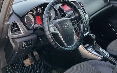 Opel Astra J, 2011 год, 550 000 рублей, 4 фотография