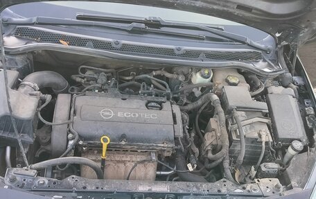 Opel Astra J, 2011 год, 550 000 рублей, 8 фотография