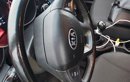 KIA Rio III рестайлинг, 2015 год, 850 000 рублей, 3 фотография