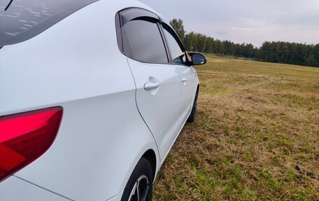 KIA Rio III рестайлинг, 2015 год, 850 000 рублей, 25 фотография