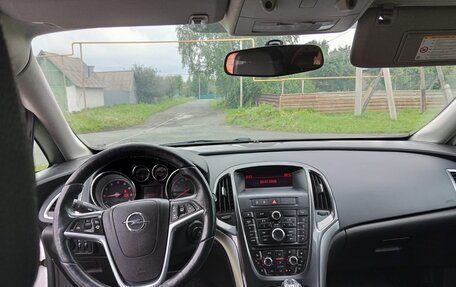 Opel Astra J, 2013 год, 570 000 рублей, 7 фотография