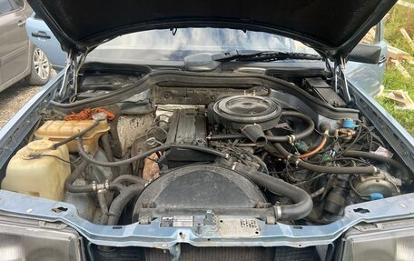 Mercedes-Benz W124, 1986 год, 350 000 рублей, 5 фотография