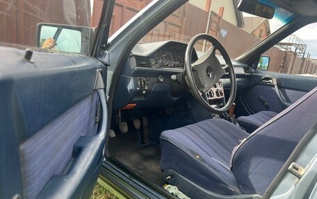 Mercedes-Benz W124, 1986 год, 350 000 рублей, 11 фотография