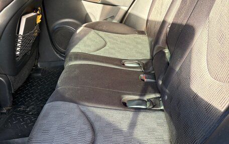 Toyota RAV4, 2011 год, 1 500 000 рублей, 5 фотография