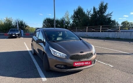 KIA cee'd III, 2012 год, 950 000 рублей, 2 фотография