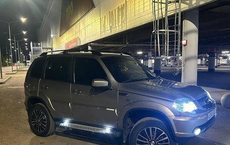 Chevrolet Niva I рестайлинг, 2012 год, 580 000 рублей, 14 фотография