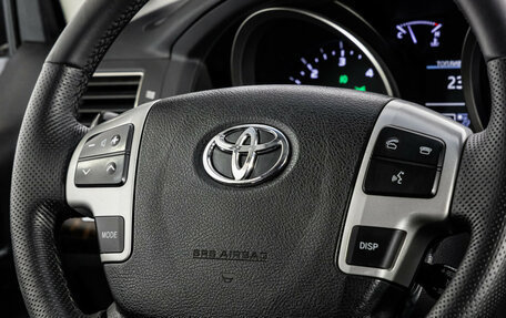 Toyota Land Cruiser 200, 2014 год, 3 299 000 рублей, 13 фотография
