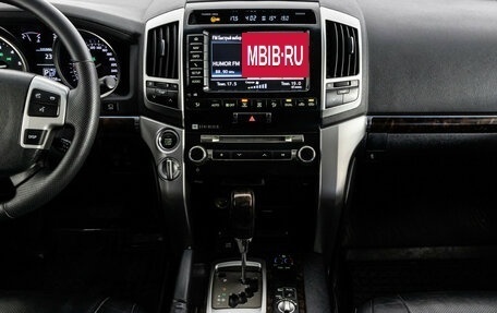 Toyota Land Cruiser 200, 2014 год, 3 299 000 рублей, 14 фотография