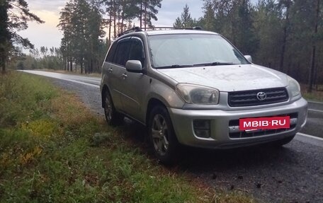 Toyota RAV4, 2002 год, 760 000 рублей, 3 фотография