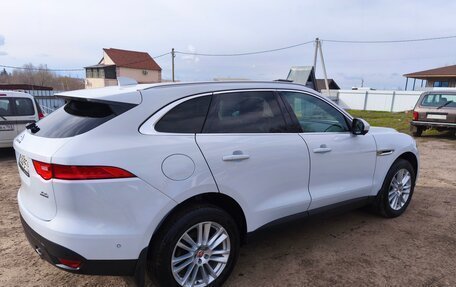 Jaguar F-Pace, 2016 год, 2 780 000 рублей, 5 фотография