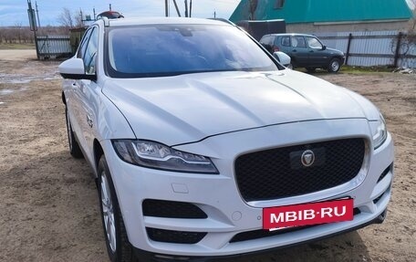 Jaguar F-Pace, 2016 год, 2 780 000 рублей, 6 фотография