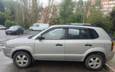 Hyundai Tucson III, 2007 год, 700 000 рублей, 1 фотография