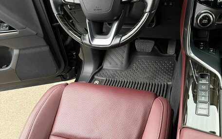 Lexus LX, 2023 год, 14 900 000 рублей, 12 фотография