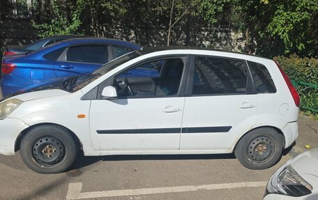 Ford Fiesta, 2006 год, 235 000 рублей, 3 фотография