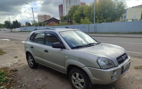 Hyundai Tucson III, 2007 год, 700 000 рублей, 6 фотография