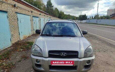 Hyundai Tucson III, 2007 год, 700 000 рублей, 3 фотография