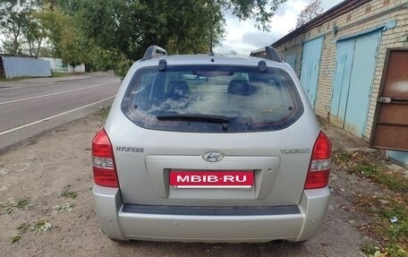 Hyundai Tucson III, 2007 год, 700 000 рублей, 4 фотография