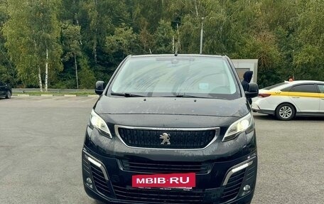 Peugeot Traveller I, 2018 год, 3 690 000 рублей, 14 фотография