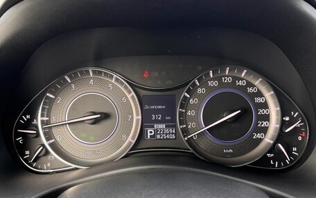 Infiniti QX56, 2012 год, 2 450 000 рублей, 29 фотография