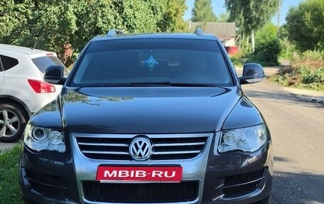 Volkswagen Touareg III, 2008 год, 1 фотография