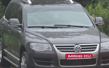 Volkswagen Touareg III, 2008 год, 3 фотография