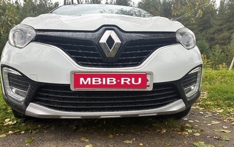 Renault Kaptur I рестайлинг, 2018 год, 1 350 000 рублей, 1 фотография