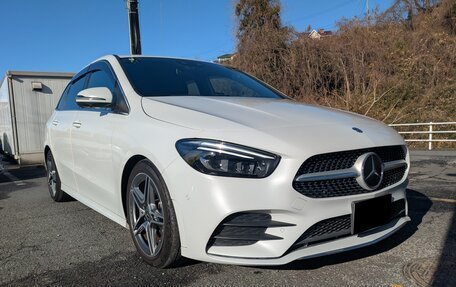 Mercedes-Benz B-Класс, 2022 год, 1 389 000 рублей, 1 фотография