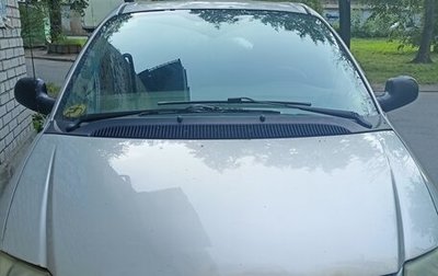 Chrysler Voyager IV, 2002 год, 343 000 рублей, 1 фотография