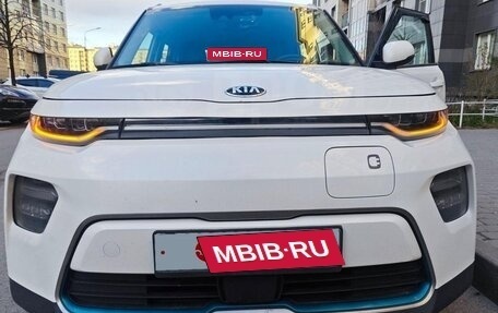 KIA Soul EV, 2019 год, 2 000 000 рублей, 1 фотография