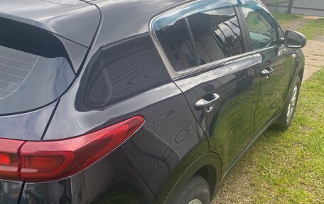 KIA Sportage IV рестайлинг, 2018 год, 1 840 000 рублей, 9 фотография