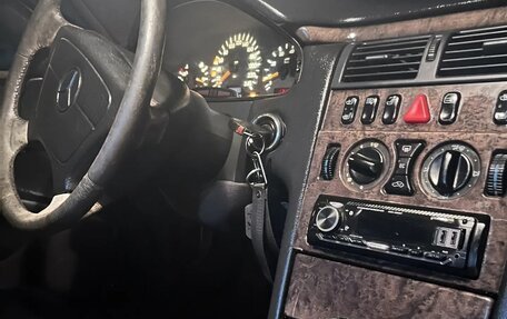 Mercedes-Benz E-Класс, 1997 год, 250 000 рублей, 5 фотография