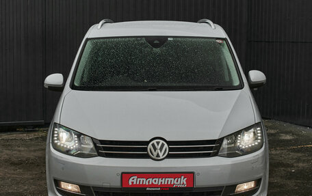 Volkswagen Sharan II, 2017 год, 1 695 000 рублей, 4 фотография