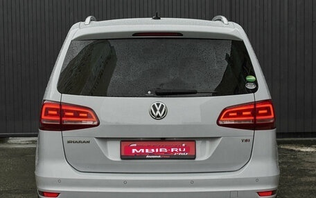 Volkswagen Sharan II, 2017 год, 1 695 000 рублей, 7 фотография