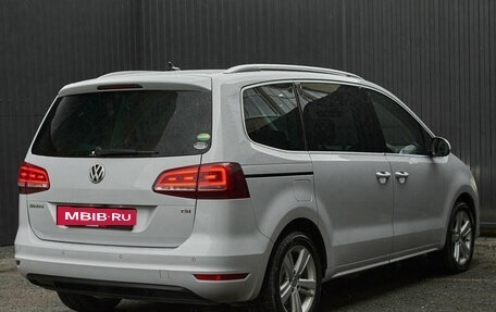 Volkswagen Sharan II, 2017 год, 1 695 000 рублей, 8 фотография