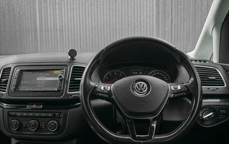 Volkswagen Sharan II, 2017 год, 1 695 000 рублей, 13 фотография