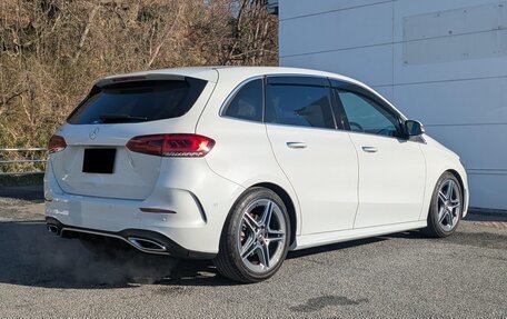 Mercedes-Benz B-Класс, 2022 год, 1 389 000 рублей, 7 фотография