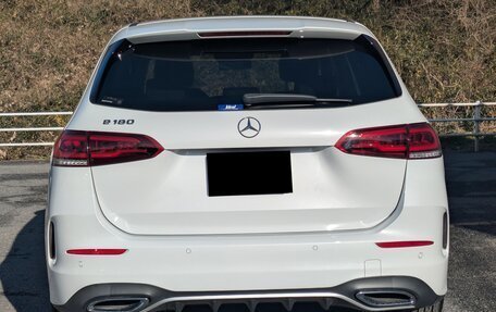 Mercedes-Benz B-Класс, 2022 год, 1 389 000 рублей, 6 фотография