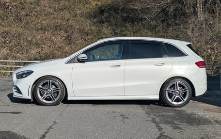 Mercedes-Benz B-Класс, 2022 год, 1 389 000 рублей, 4 фотография