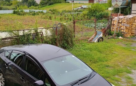 Toyota Prius, 2014 год, 1 100 000 рублей, 10 фотография