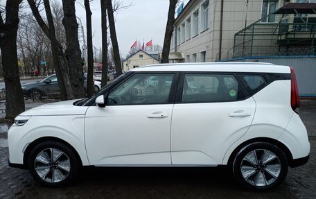 KIA Soul EV, 2019 год, 2 000 000 рублей, 8 фотография