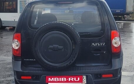 Chevrolet Niva I рестайлинг, 2010 год, 425 000 рублей, 5 фотография