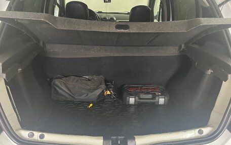 Renault Sandero I, 2014 год, 600 000 рублей, 11 фотография