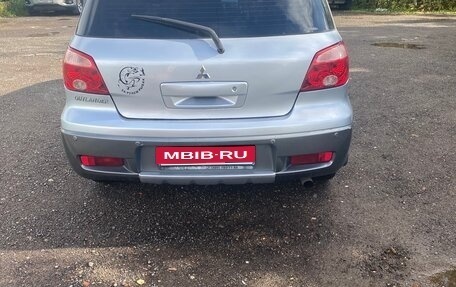 Mitsubishi Outlander III рестайлинг 3, 2006 год, 430 000 рублей, 1 фотография