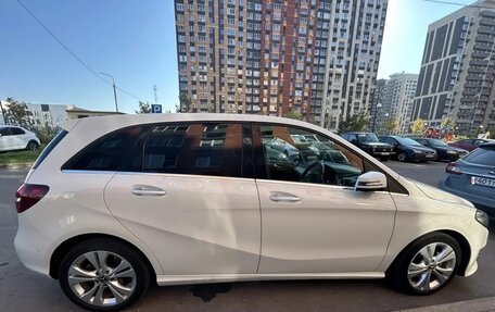 Mercedes-Benz B-Класс, 2018 год, 1 750 000 рублей, 8 фотография