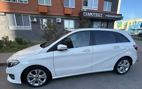 Mercedes-Benz B-Класс, 2018 год, 1 750 000 рублей, 4 фотография