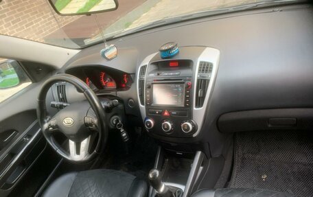 KIA cee'd I рестайлинг, 2011 год, 550 000 рублей, 14 фотография