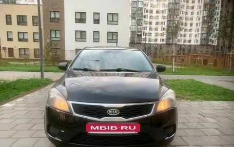 KIA cee'd I рестайлинг, 2011 год, 550 000 рублей, 17 фотография