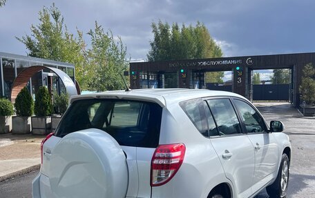 Toyota RAV4, 2011 год, 1 570 000 рублей, 7 фотография