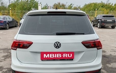 Volkswagen Tiguan II, 2017 год, 1 849 000 рублей, 6 фотография
