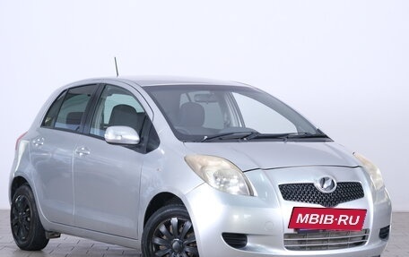Toyota Vitz, 2010 год, 799 000 рублей, 2 фотография